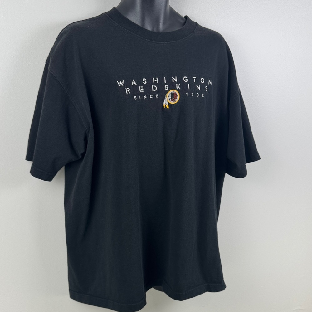 ✨3/$25✨ Washington Redskins Black Short Sleeve Tee - XL - Picture 3 of 7